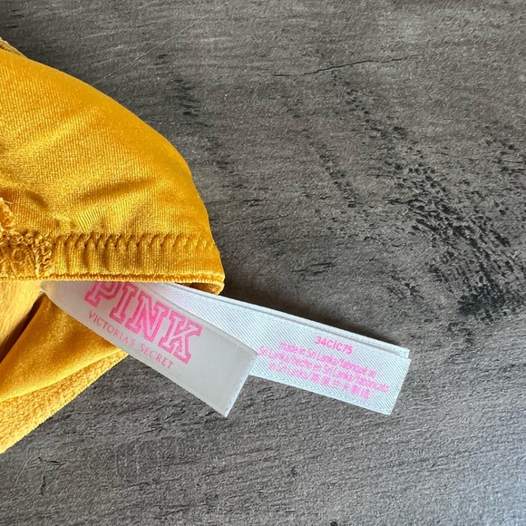 Victoria Secret PINK yellow front clasp push-up bra - Picture 4 of 4